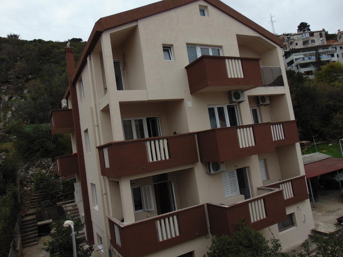 Guest House Ivan Budva Bagian luar foto